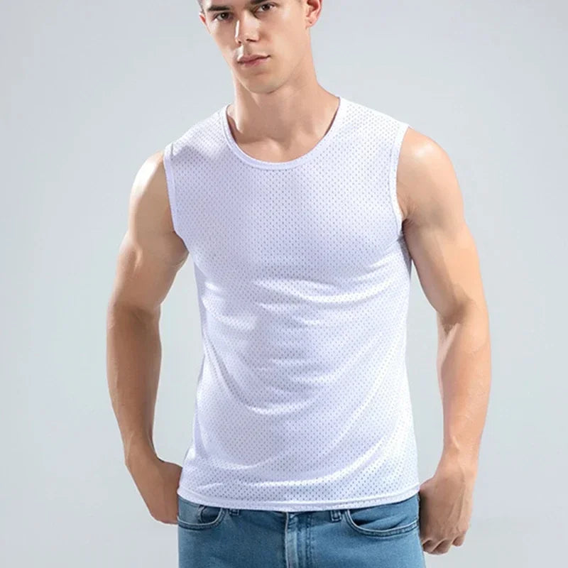 New Men Ice Silk Tops Vest Outer Wear Quick-Drying Mesh Hole Breathable Sleeveless T-Shirts Summer Cool Vest Beach Travel Tanks